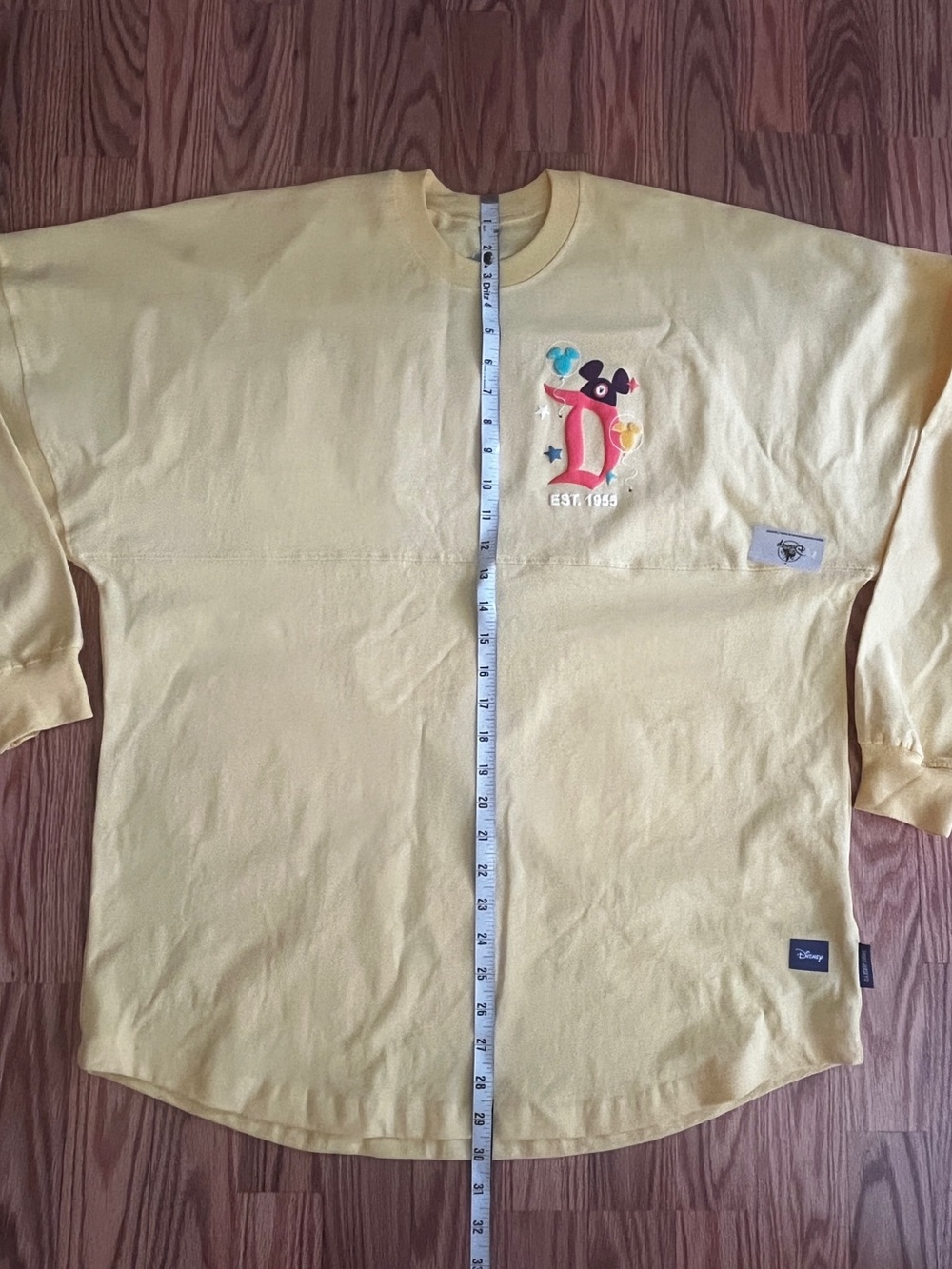 Disneyland Resort "Play in
Park" Spirit Jersey - Medium - Picture 4 of 6
